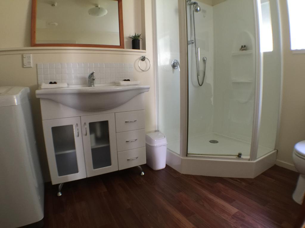 Sea Vista Apartments Okura Bush Ngoại thất bức ảnh
