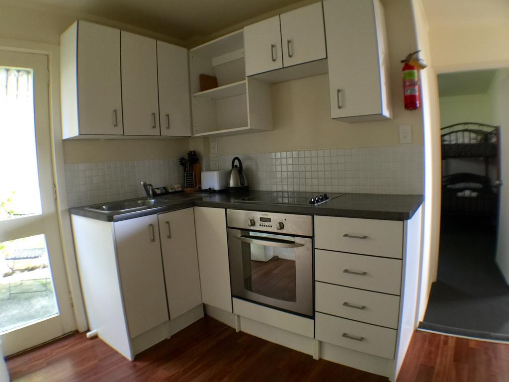 Sea Vista Apartments Okura Bush Ngoại thất bức ảnh